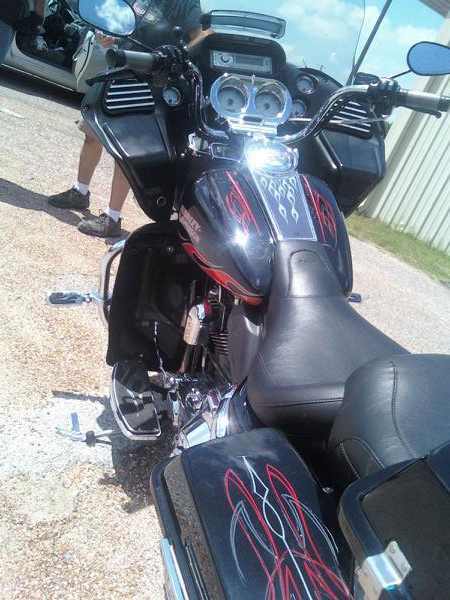Harley Motorcycle Pinstriping